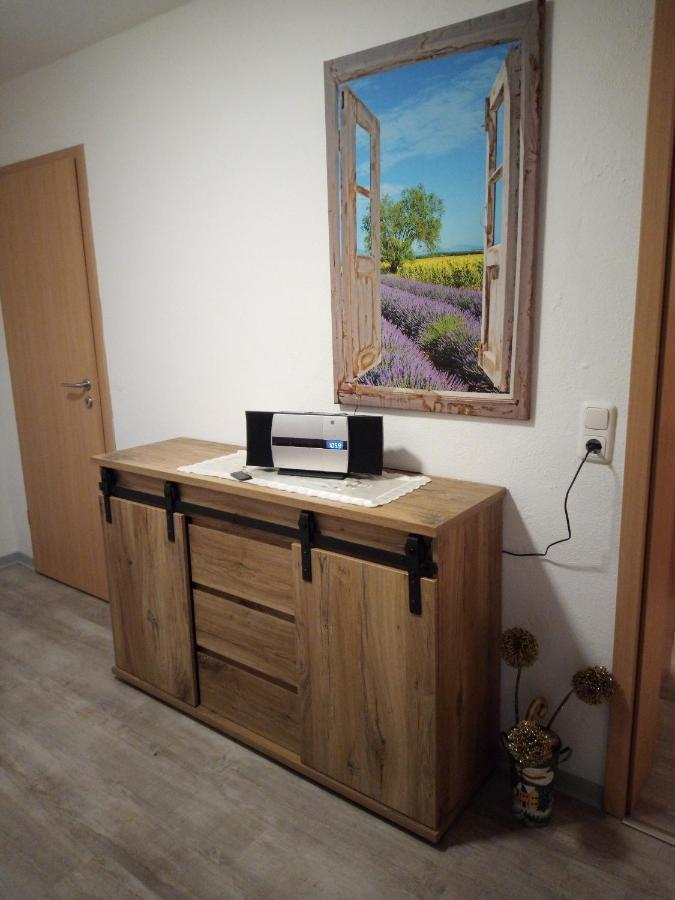 Moderne Ferienwohnung bis 4 Personen Ronneburg  Exterior foto