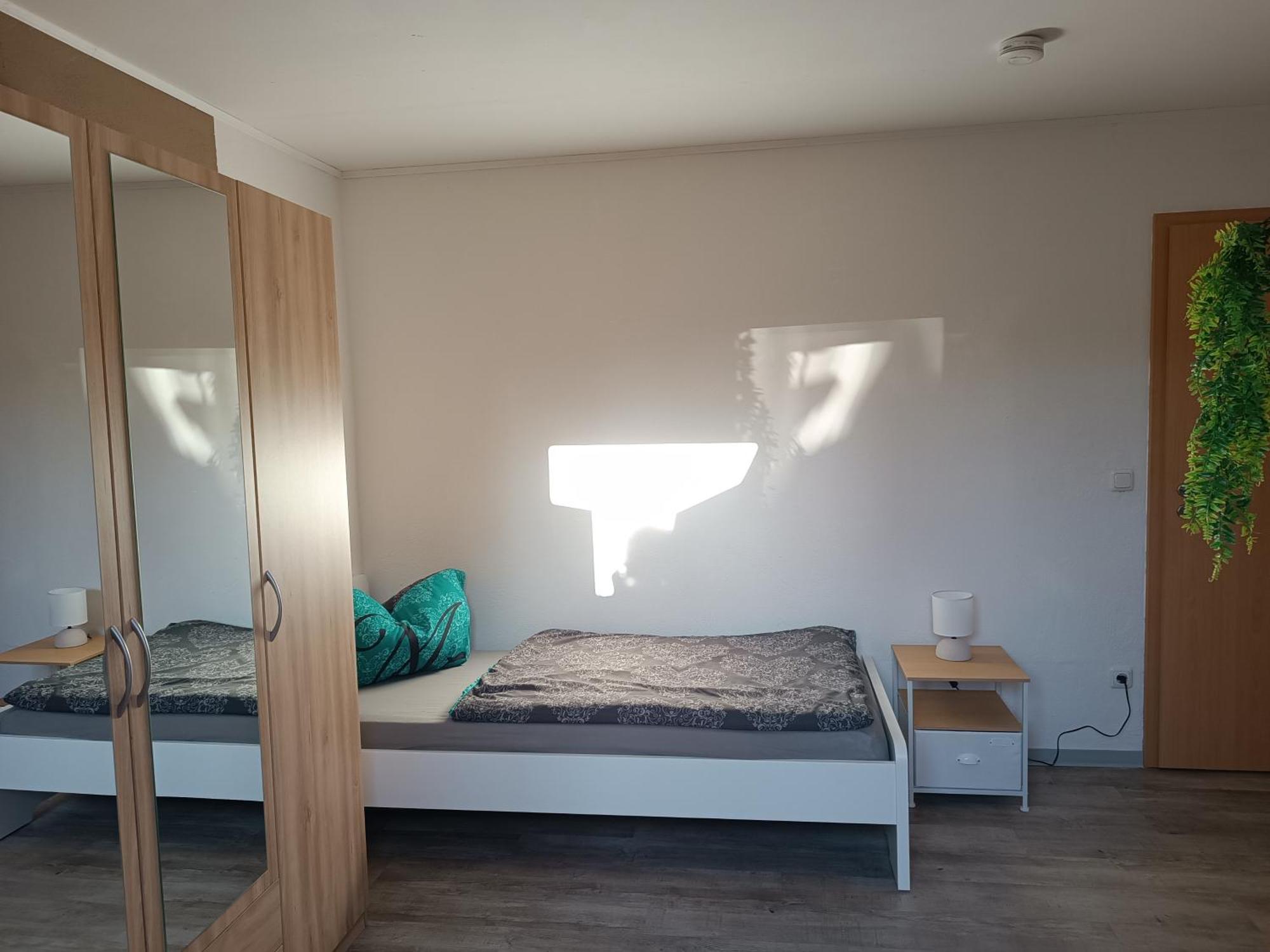 Moderne Ferienwohnung bis 4 Personen Ronneburg  Exterior foto